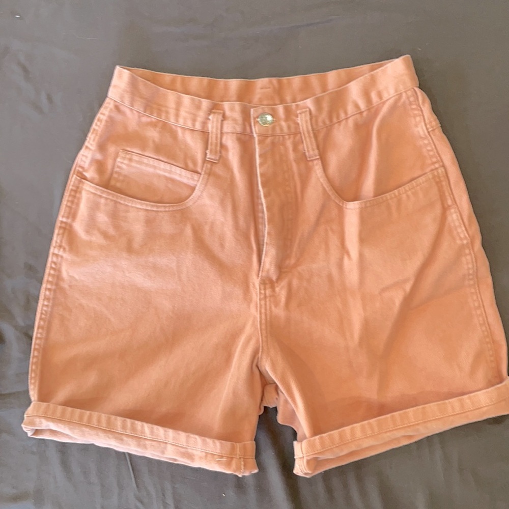 California influence shorts